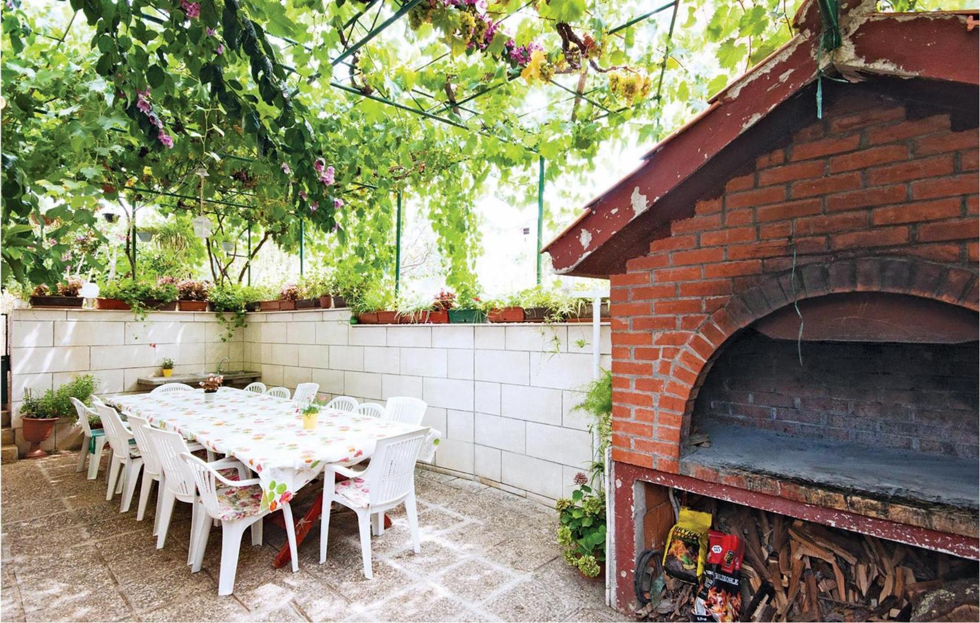 Nice Apartment In Zadar With Wifi Bagian luar foto