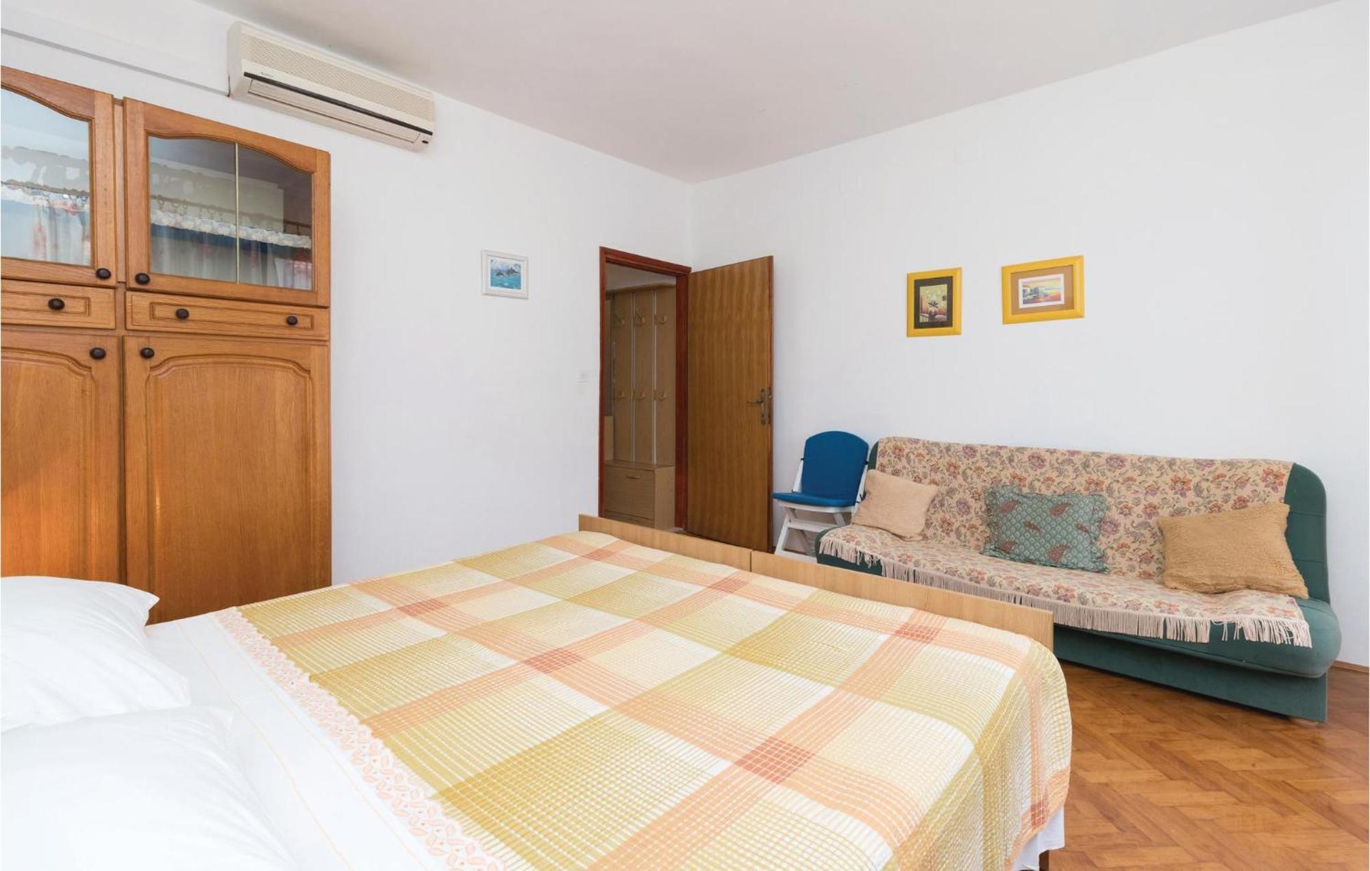 Nice Apartment In Zadar With Wifi Bagian luar foto