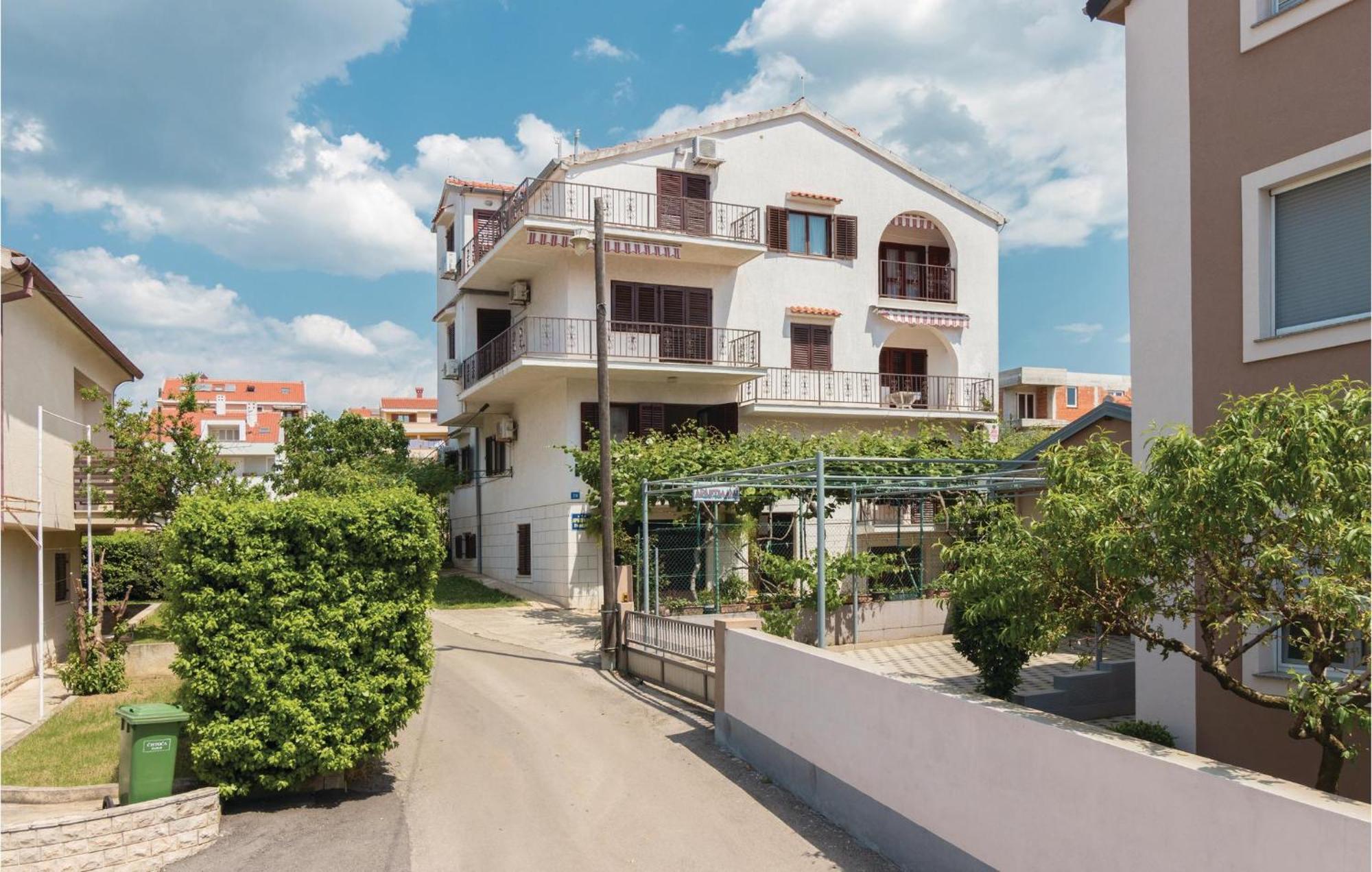 Nice Apartment In Zadar With Wifi Bagian luar foto